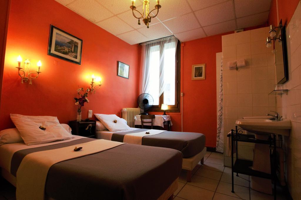 Hotel Innova Cardabella アヴィニョン 部屋 写真