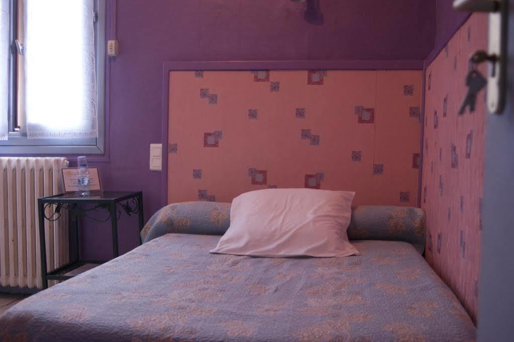 Hotel Innova Cardabella アヴィニョン エクステリア 写真